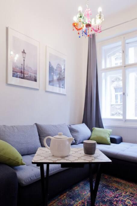 Prague Center Apartment With Fireplace Luaran gambar